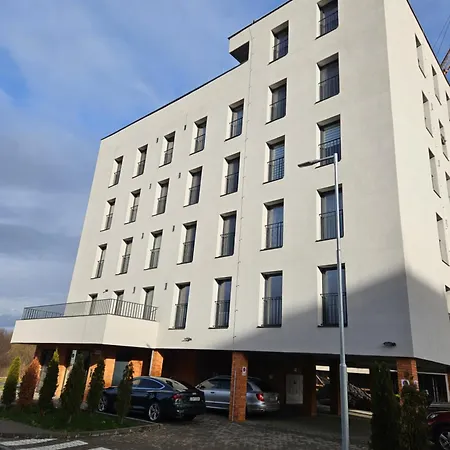 With Moutain View - Free Parking Apartmán